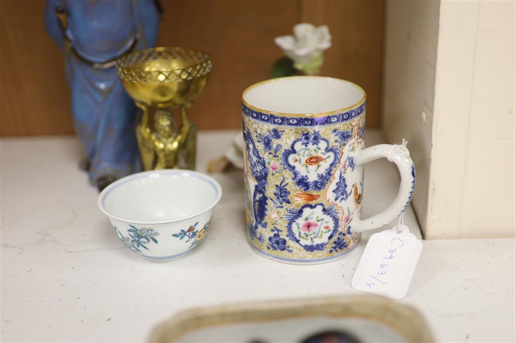 Eight items of Chinese and Japanese ceramics and works of art, tallest 24cm
